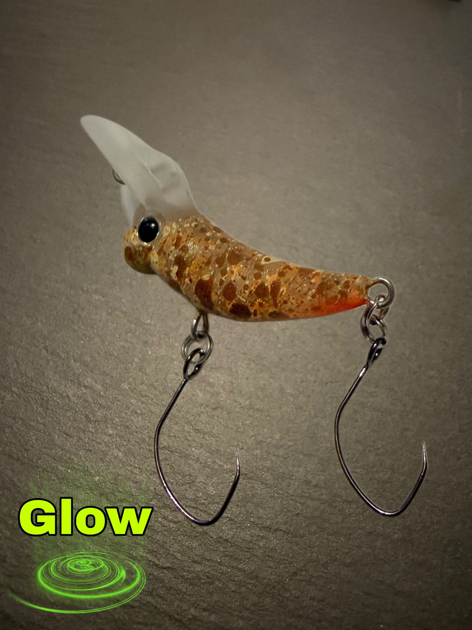 10. Mukai Fishing – Shachihoko 23 #10 – Cream Starline (Glow)