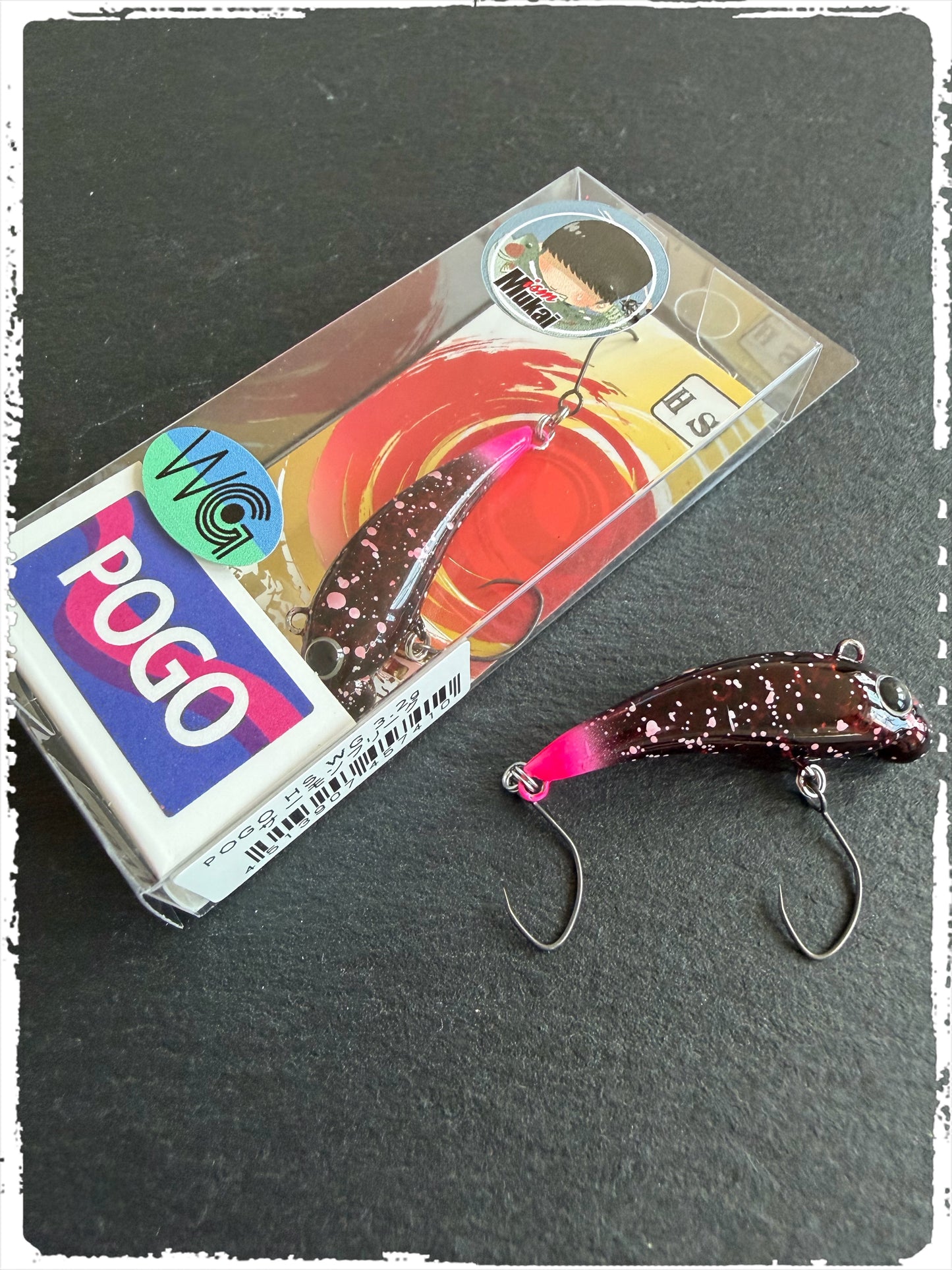 Mukai Fishing - Little Pogo 33 HS - Special Color #03 "Introvert Gets Hooked on Fishing" - Salmon Freak