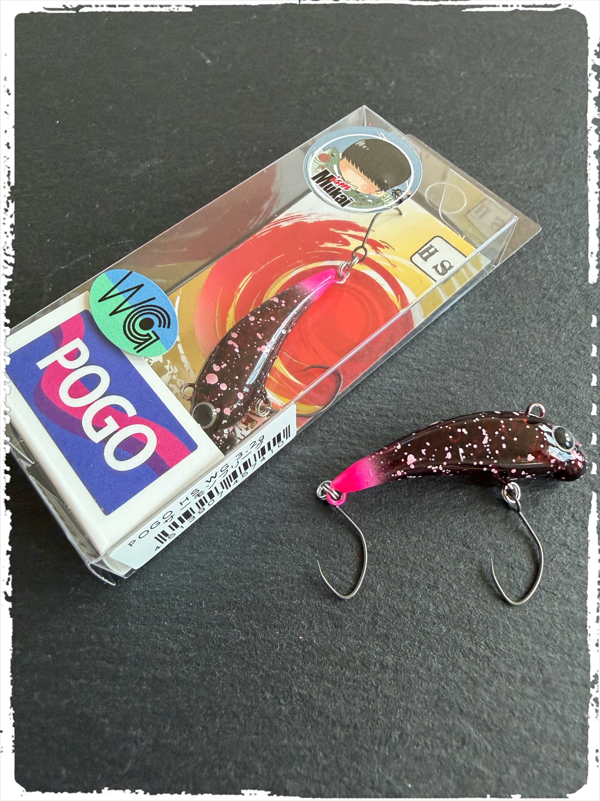 Mukai Fishing - Little Pogo 33 HS - Special Color #03 "Introvert Gets Hooked on Fishing" - Salmon Freak