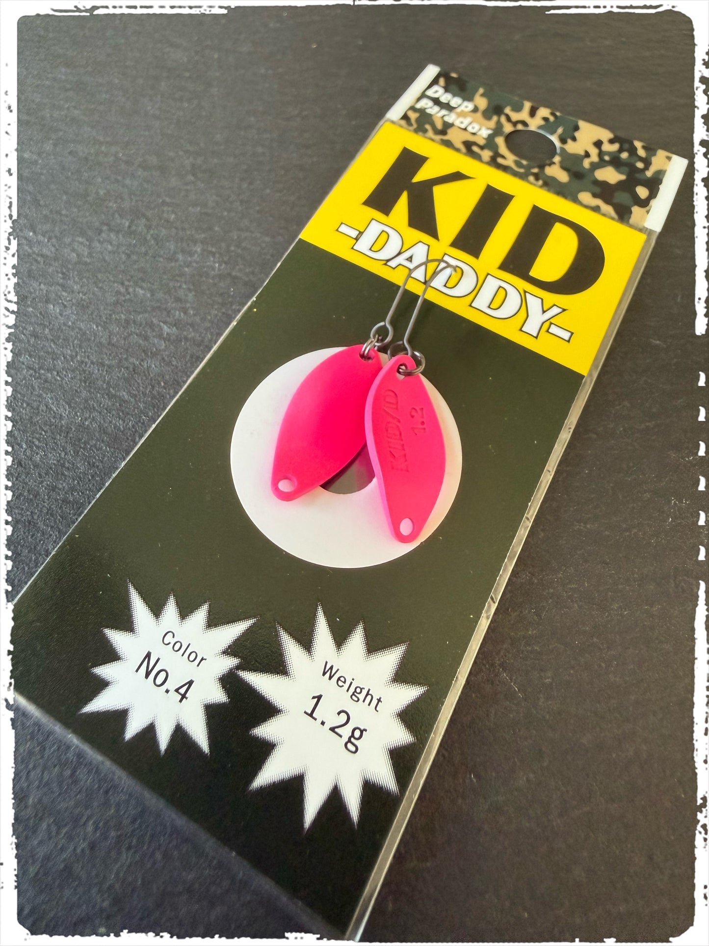 Deep Paradox - Kid-Daddy #04 Fluorescent Pink