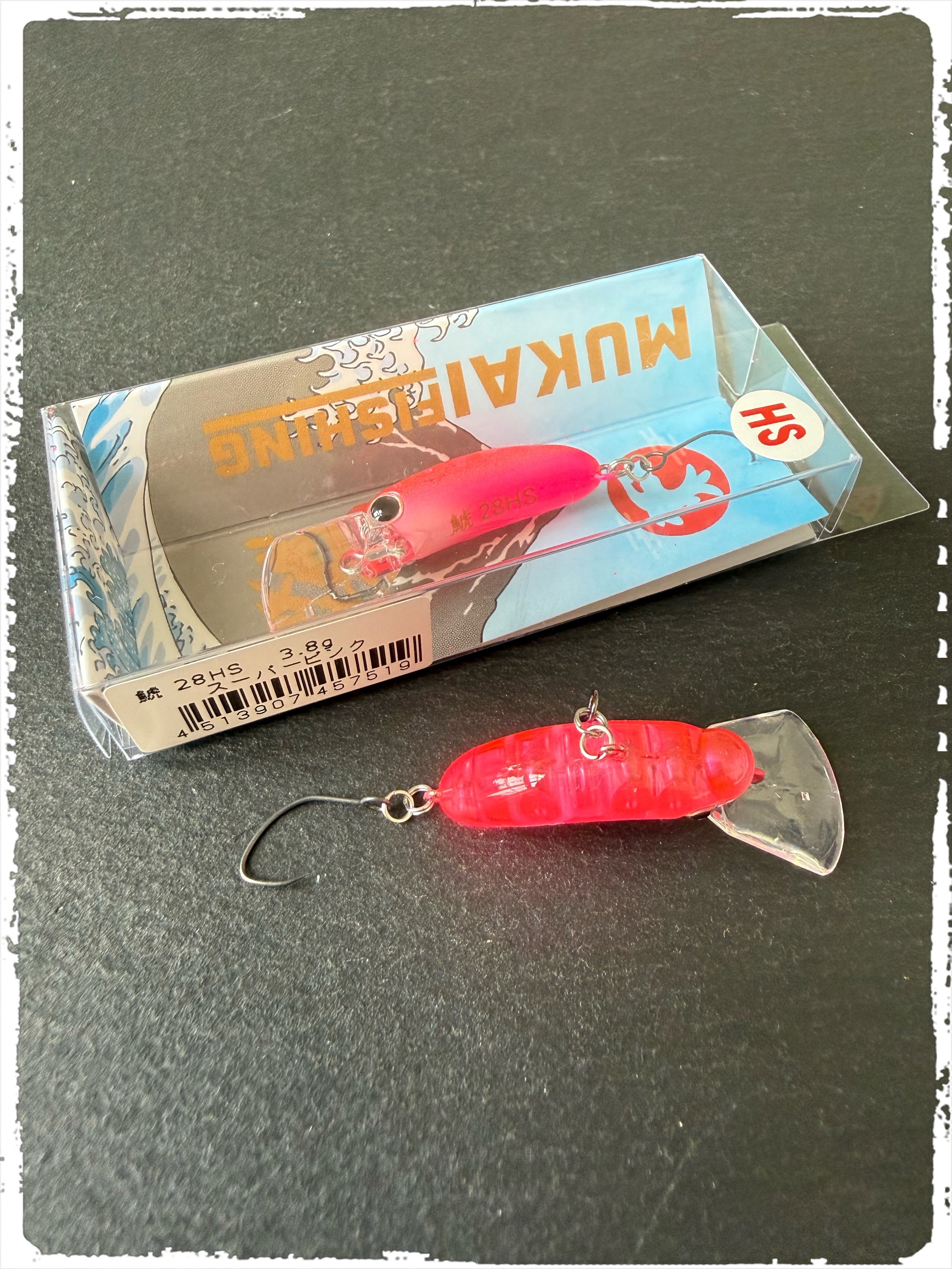 Mukai Fishing - Shachihoko 23 S - Special Color #01 "Introvert Gets Hooked on Fishing" - Red Band Gold