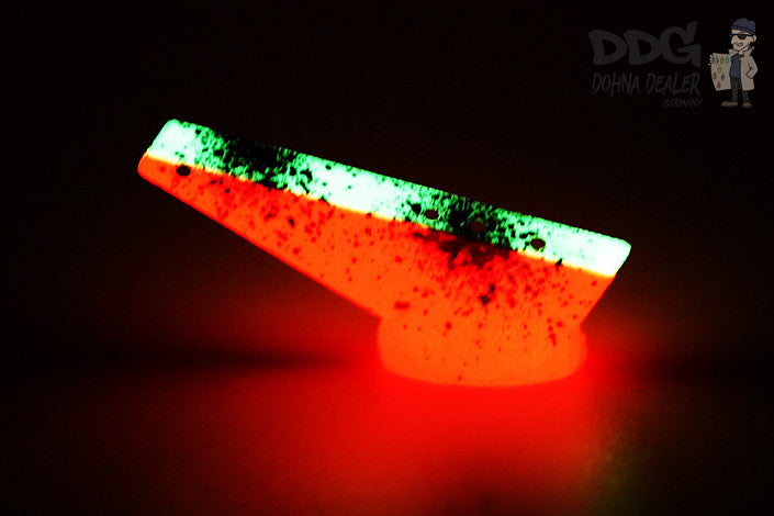 Alfred Guillotine – G8_Super Glow_2