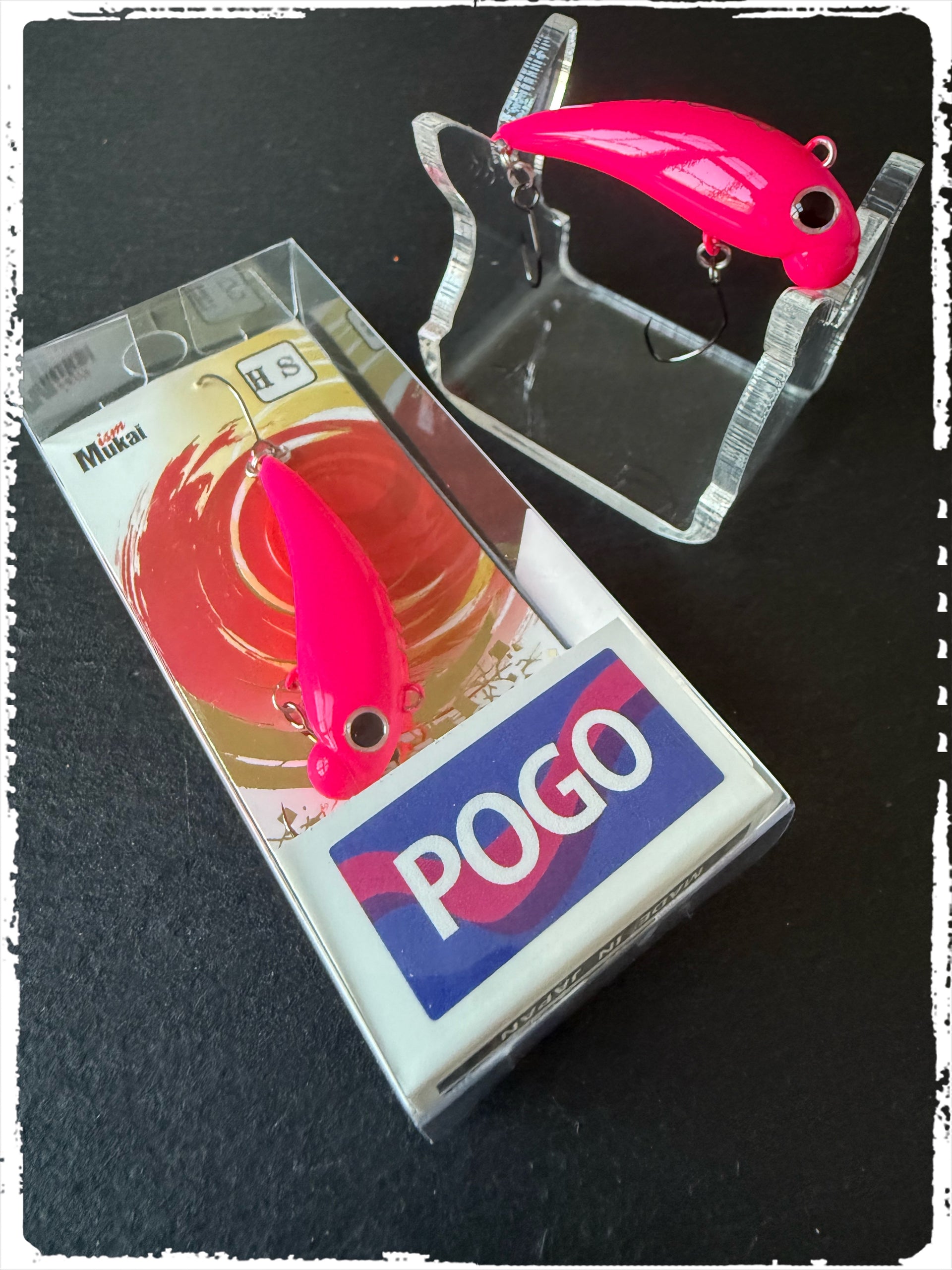 Mukai Fishing - Pogo 38 HS #TP15 - Fluorescent Pink