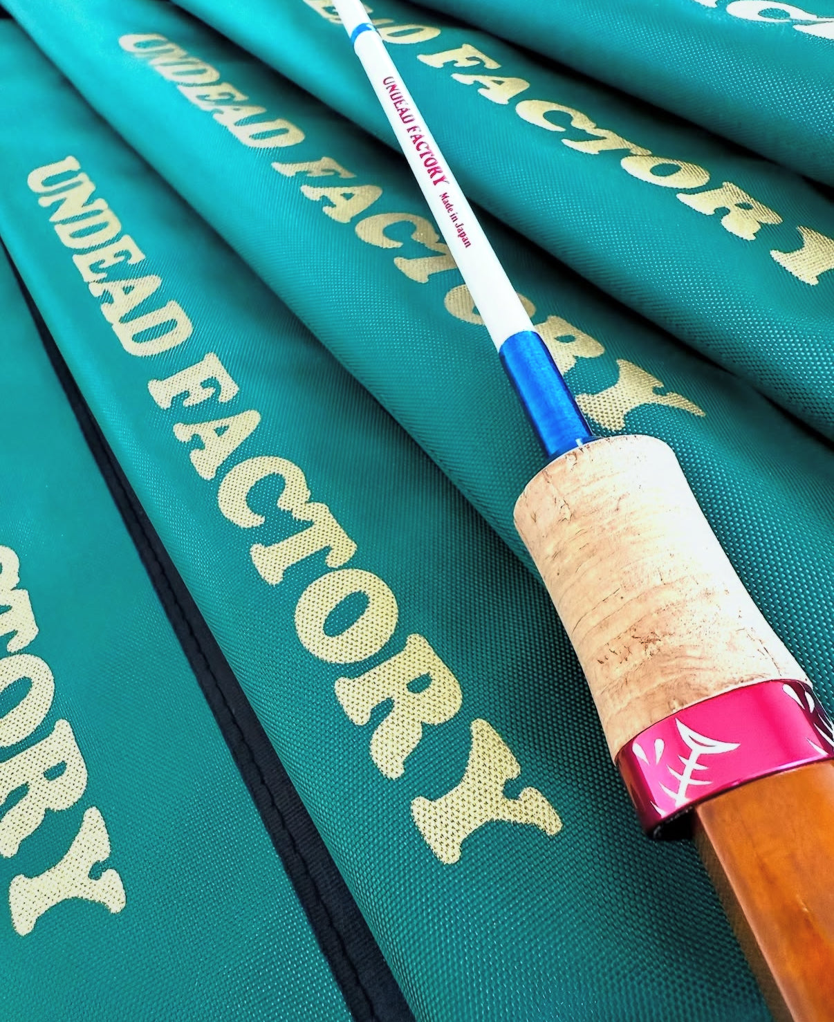 Undead-Factory-Laplace-D-60UL (White rabbit) LTD. (Kork)_2